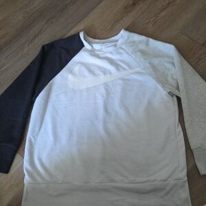 Nike White and Black  Sweatshirt
